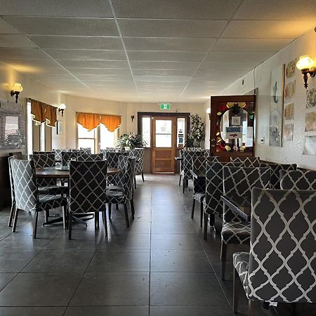 Kluane Park Inn Haines Junction Ngoại thất bức ảnh