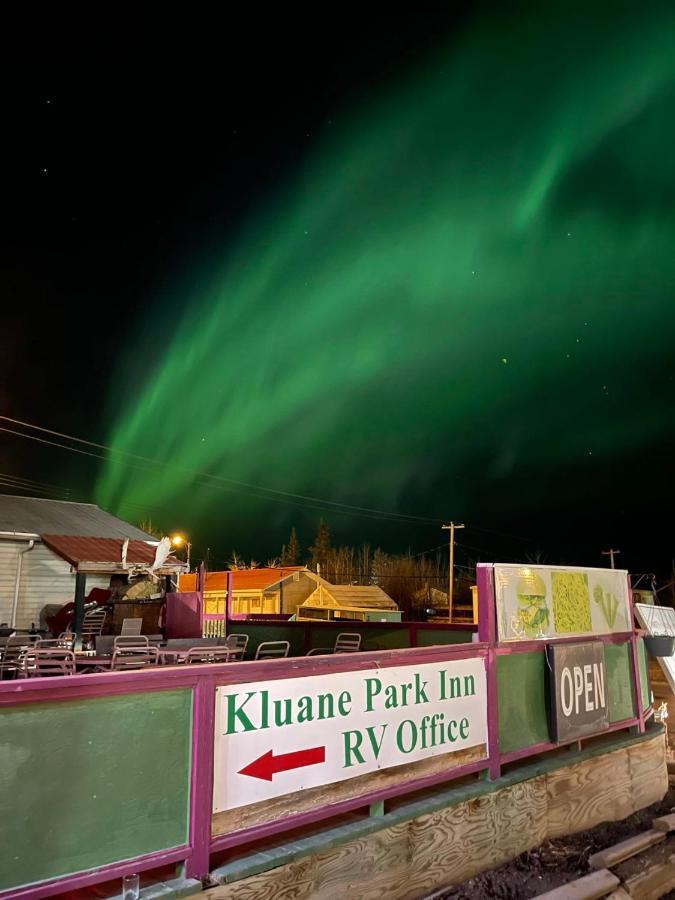 Kluane Park Inn Haines Junction Ngoại thất bức ảnh